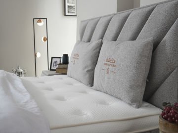 FELICITA Akıllı Torba Yay HDS Kuş Tüyü Sünger Dört Mevsim Yatak Seti