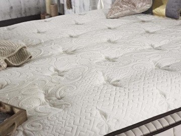 WOOL TOUCH Doğal Yün Serisi Full Set – Termal Mükemmellik Sunan Hibrit Yatak, Gold Detaylı Lüks Baza ve Başlık